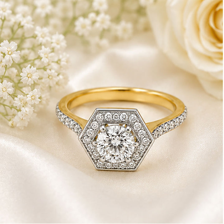 Diamond Solitaire Ring in 18Kt Gold | 0.92 Ct IGI Certified