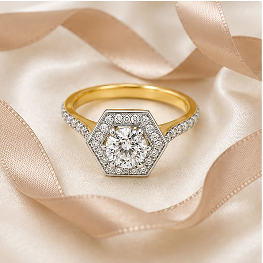 Diamond Solitaire Ring in 18Kt Gold | 0.92 Ct IGI Certified