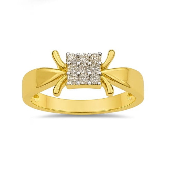 Best Elegant Yellow Gold Diamond Cluster Ring in Meerut | Savya Jewels