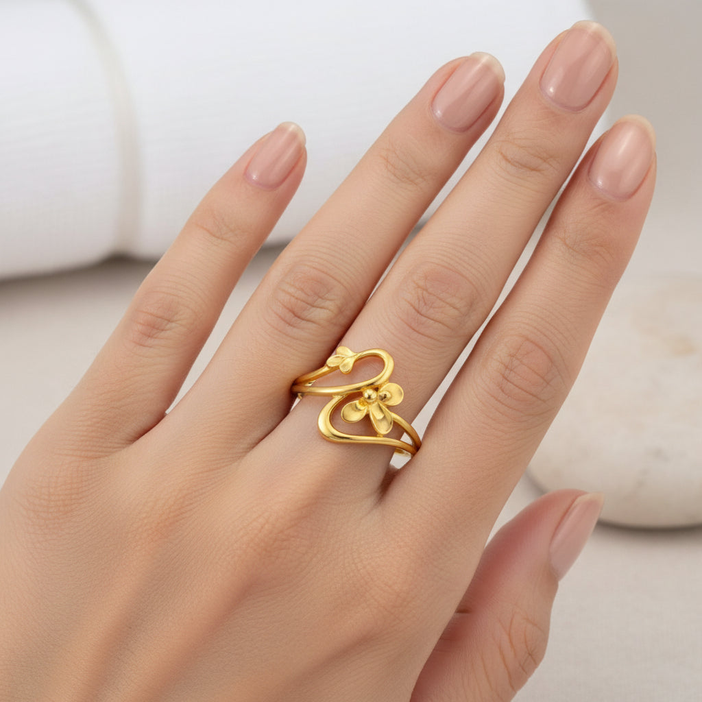 Traditional Indian bridal hand look