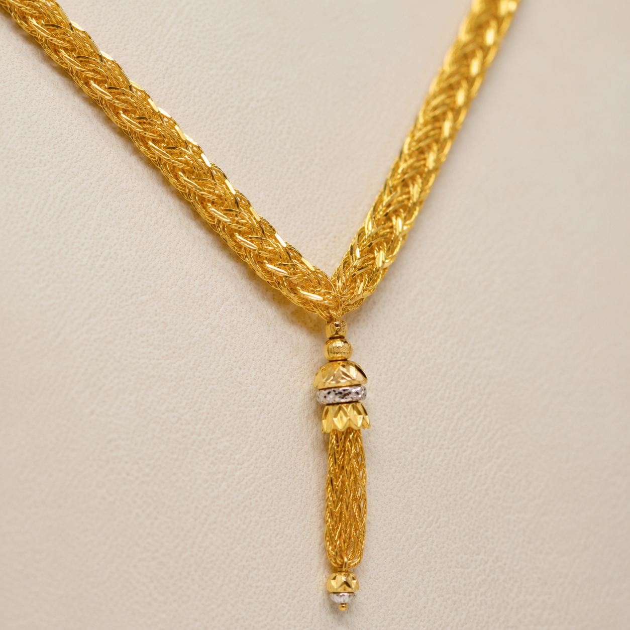 Wheat Spiga Gold Chain 22KT | 18 Inch Plain Gold Chain 10.38g