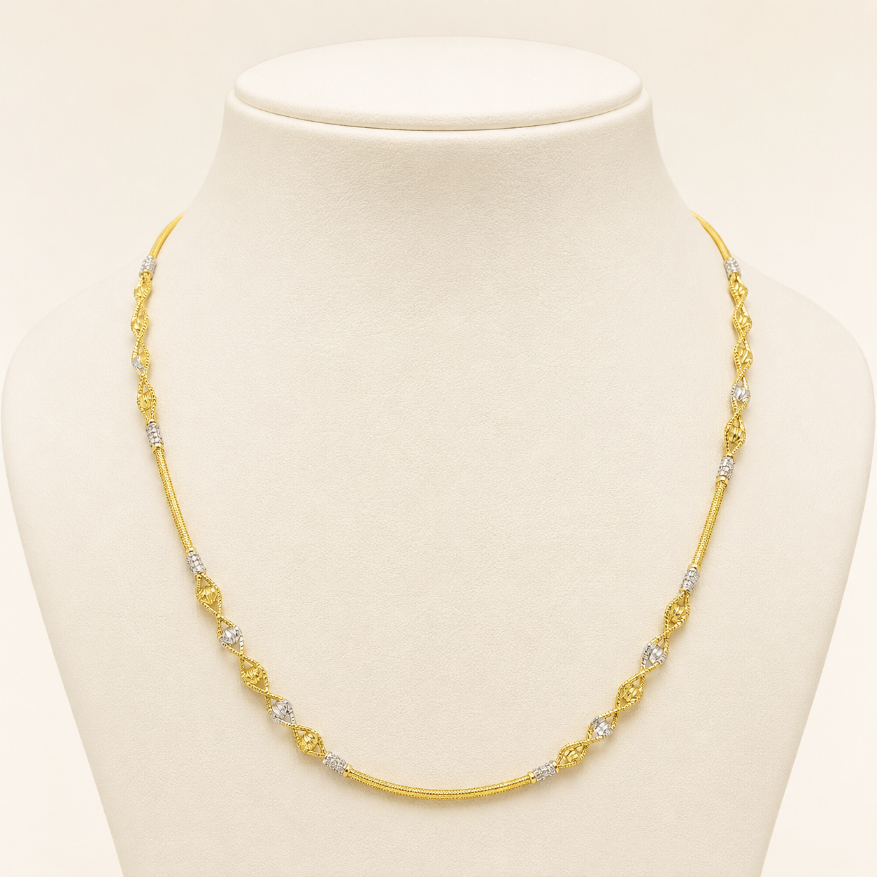 Wheat Spiga Gold Chain 22KT | 18 Inch Plain Gold Chain 9.4g