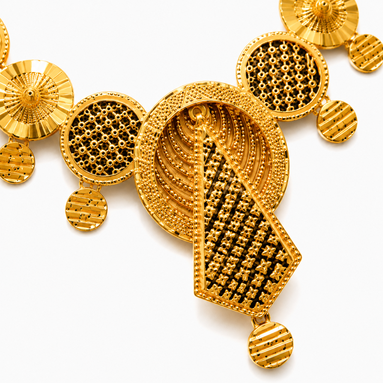 Classic Floral Gold Necklace & Earrings Set