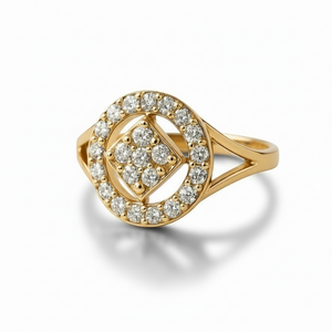 Best Circle Halo Diamond Ring in Meerut | Savya Jewels