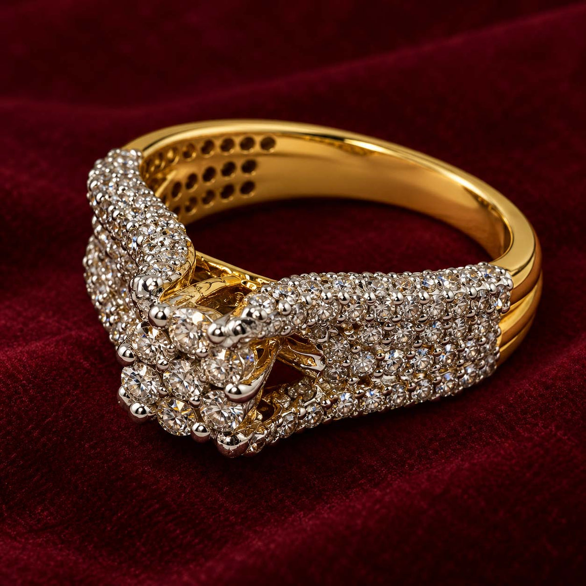 Everyday Classic White Gold Diamond Ring