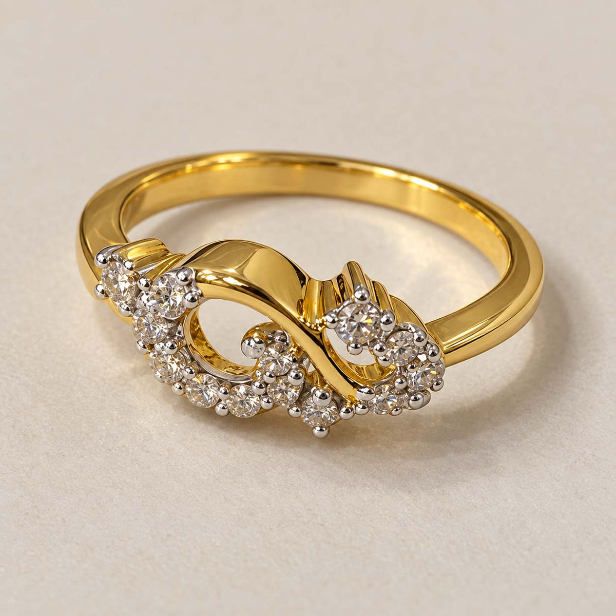 18K Gold Intertwined Loop Diamond Ring