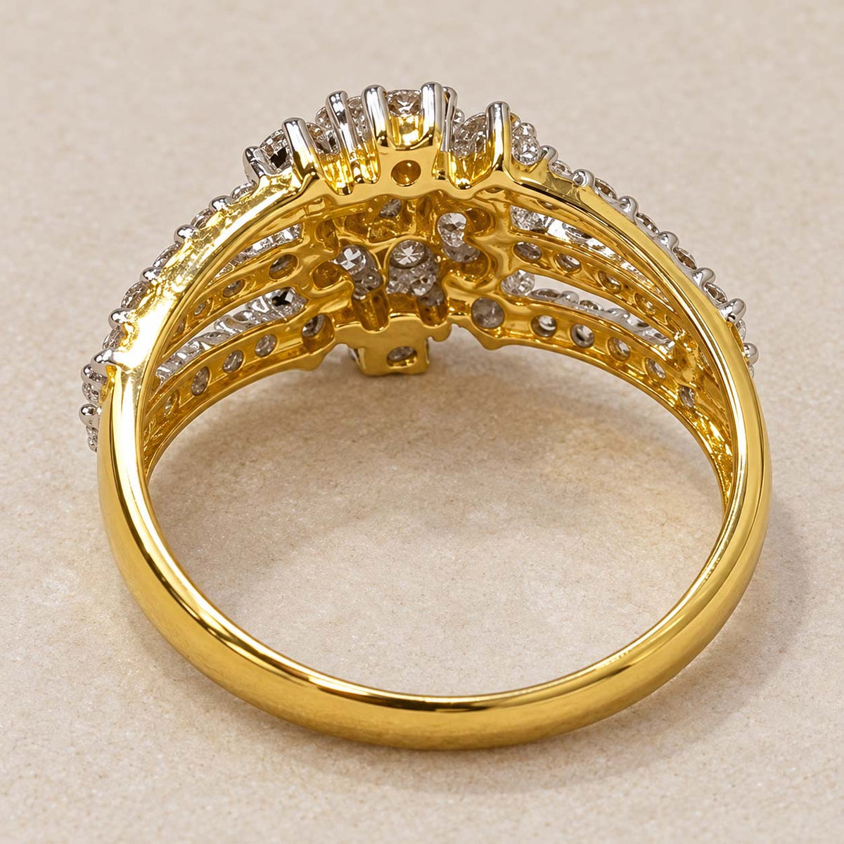 18K Gold 0.65 Ct Lattice Diamond Ring