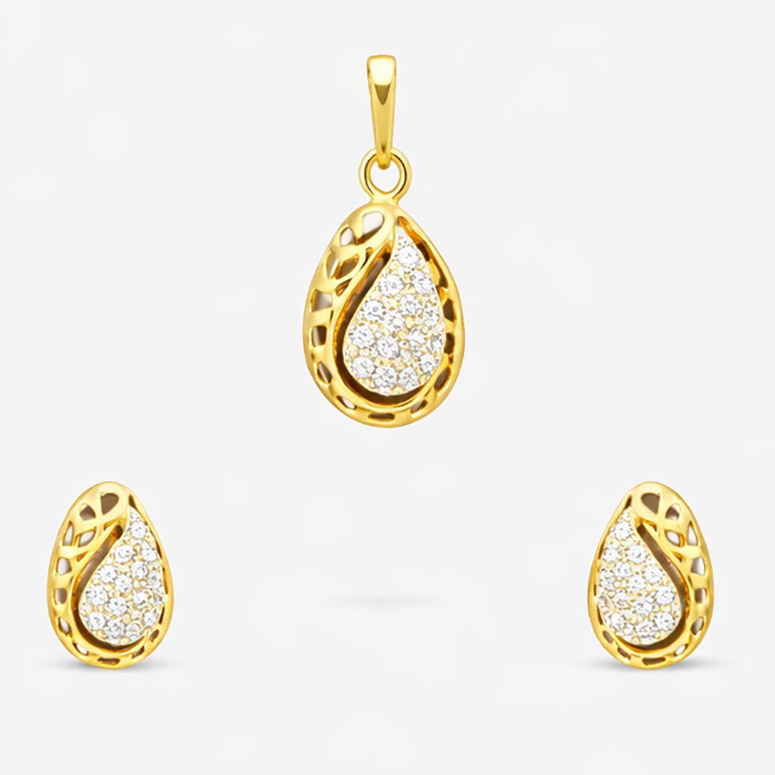 Teardrop Glow Diamond Pendant Set | Savya Jewels | 18-kt-gold