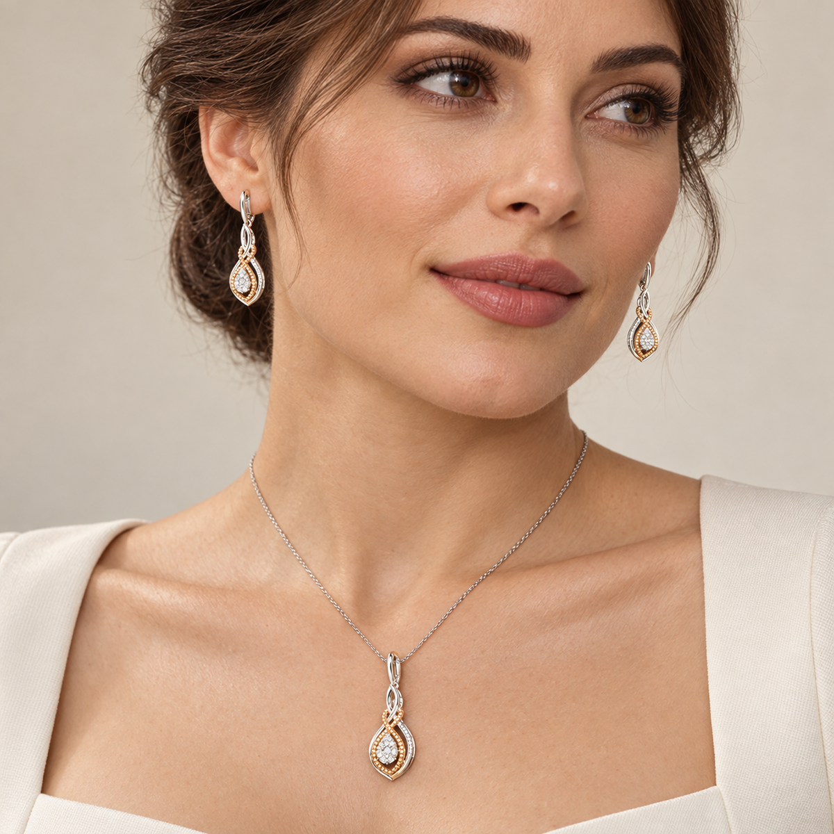 Drop Spark Diamond Pendant Set