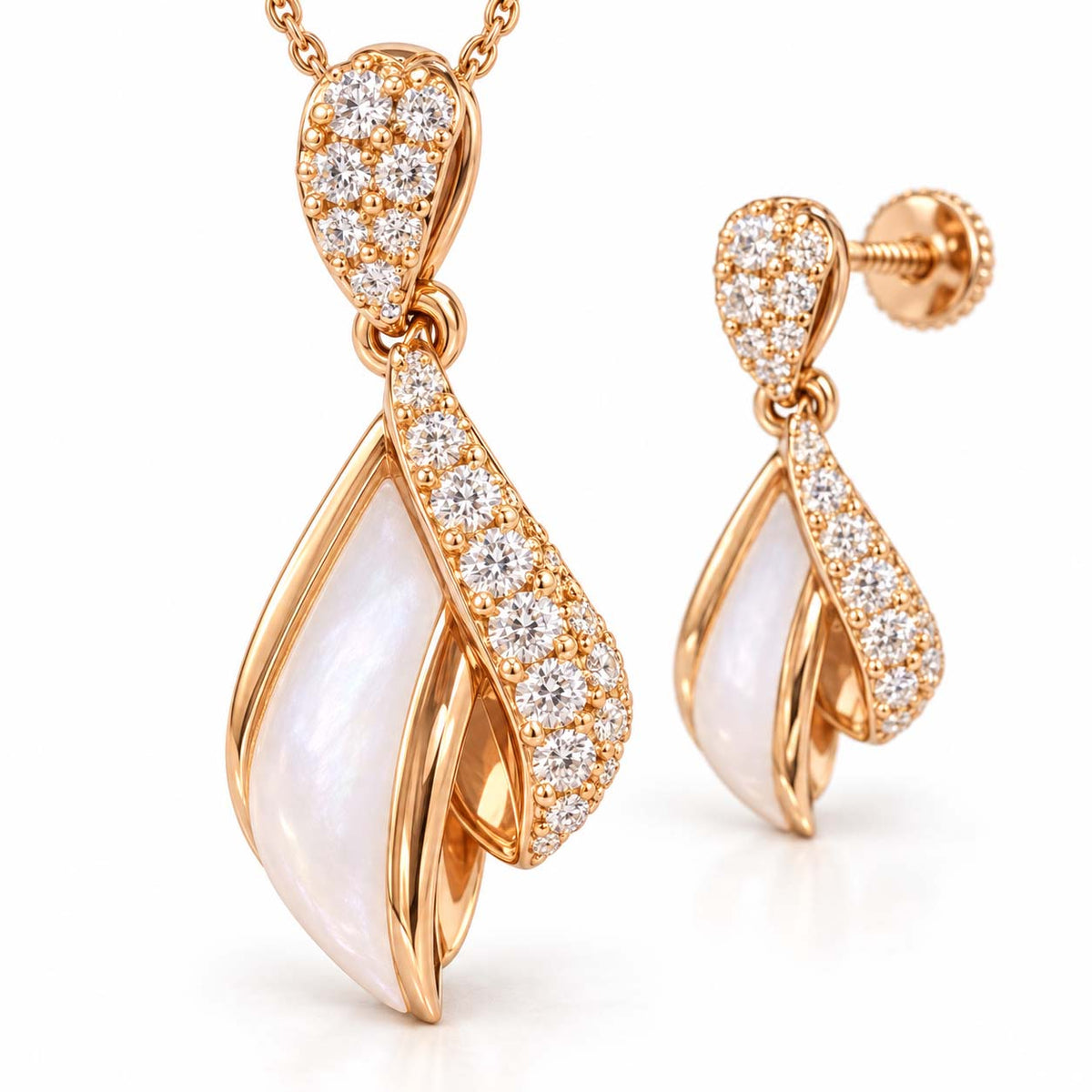 Luminous Grace 18K Gold Diamond Pendant Set