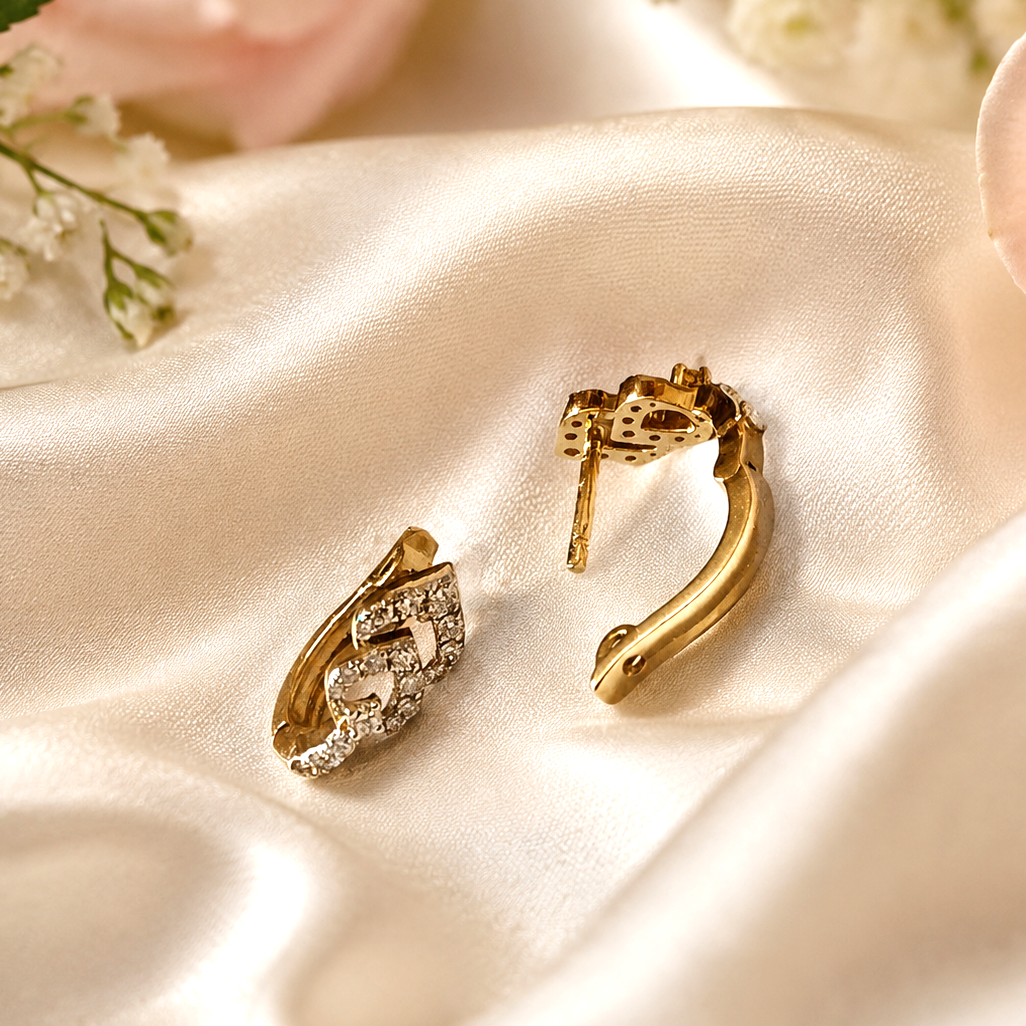 Delicate Diamond Bali Earrings – Brilliant-Cut Diamonds in 14Kt Gold for Everyday Elegance