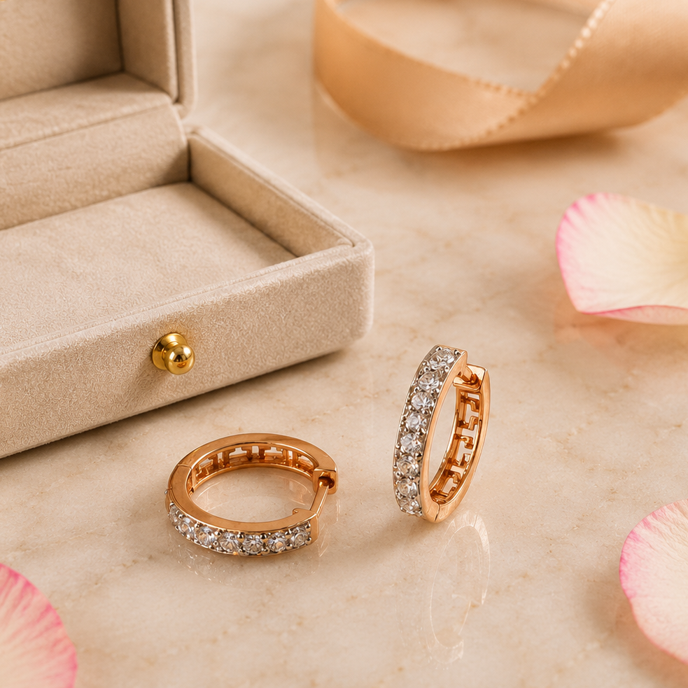Radiant Diamond Bali Earrings – Brilliant-Cut Diamonds in 14Kt Gold with Luxurious Sparkle