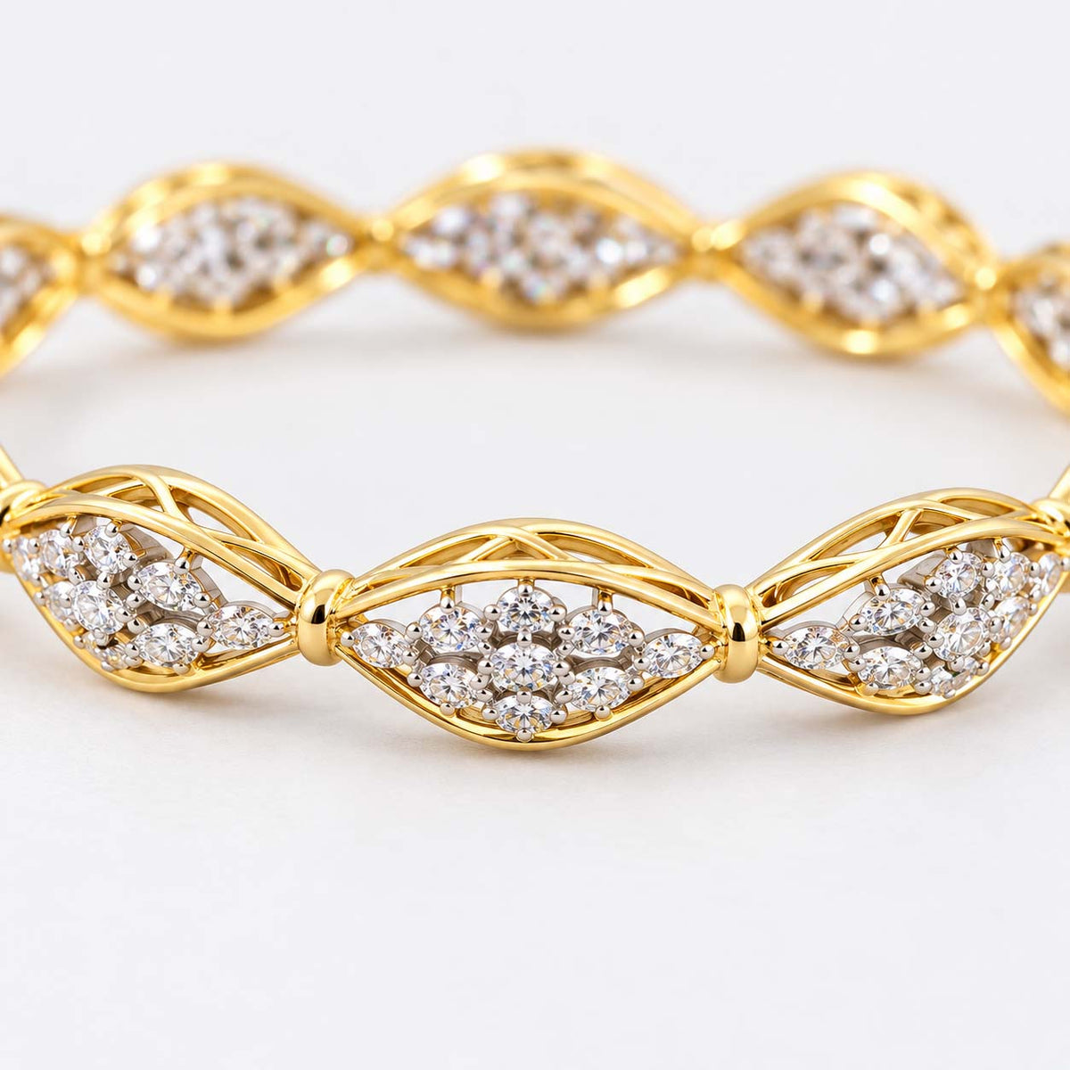 4.427 Ct Diamond Bangles in Yellow Gold | Savya Jewels