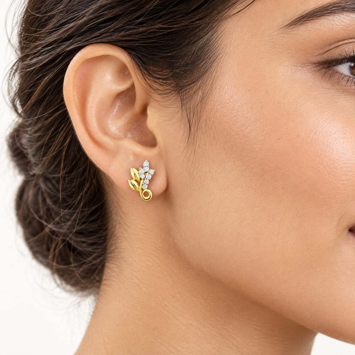 Leafy Glow Diamond Tops