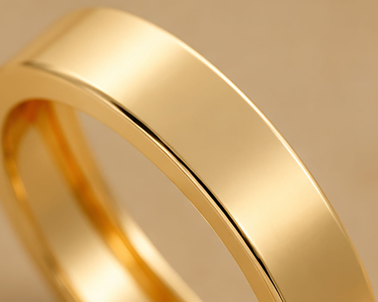 18Kt Gold Band | BIS Hallmarked Lightweight Plain Band