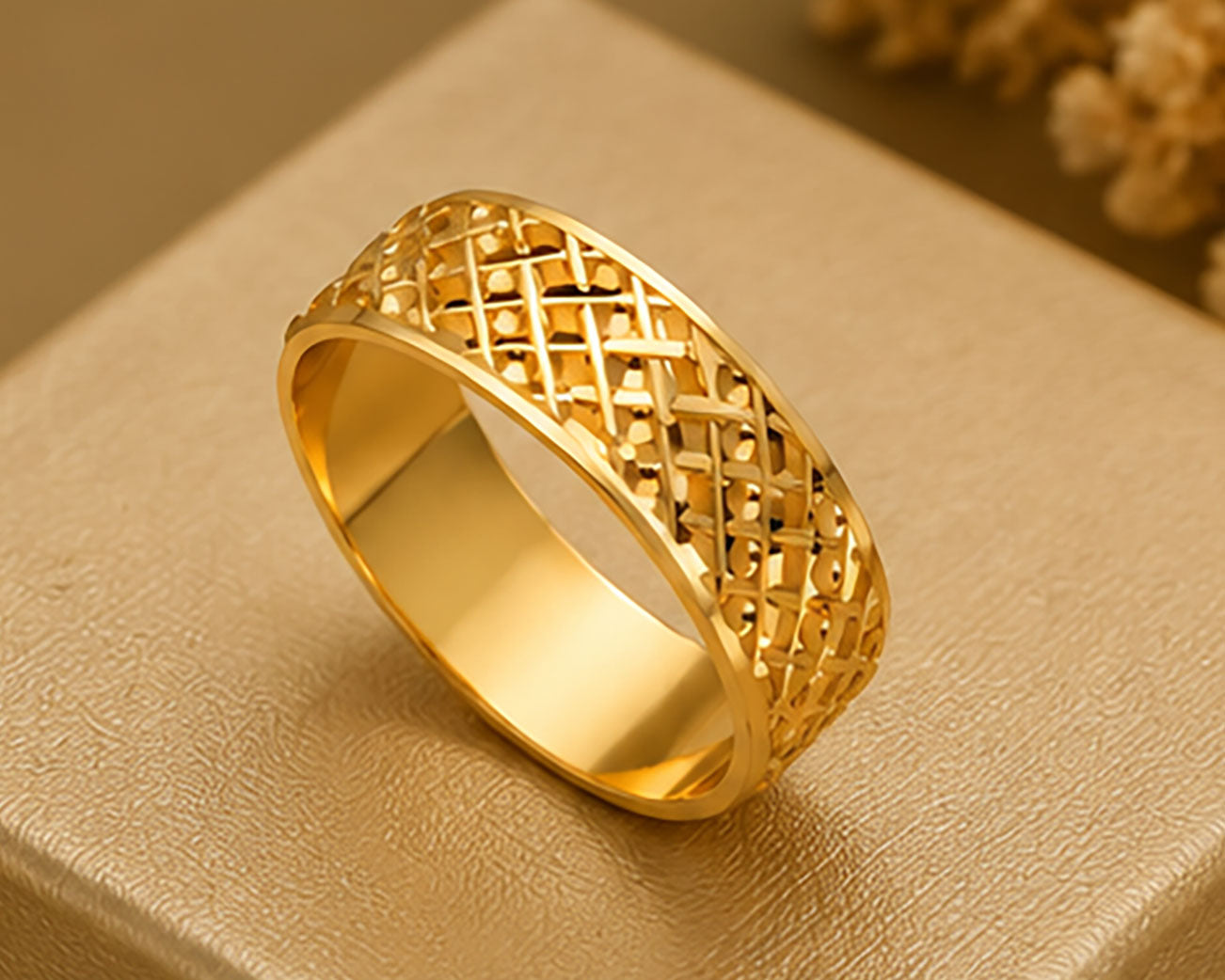 18Kt Gold Band | BIS Hallmarked Comfort-Fit Gold Band