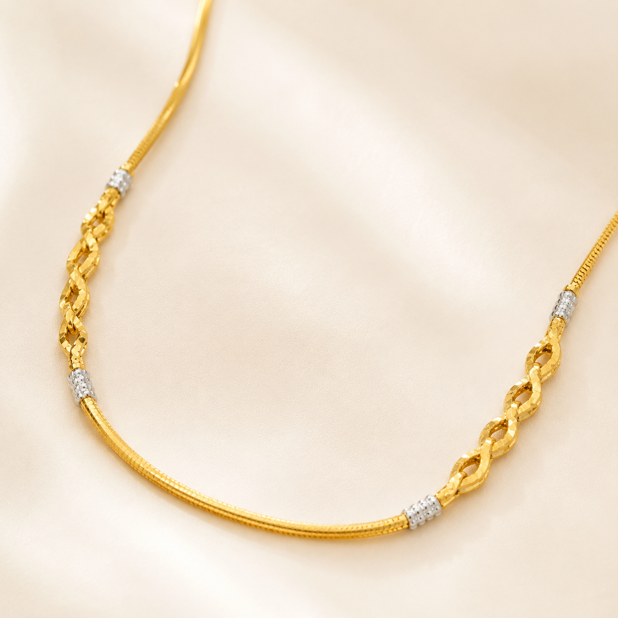 Wheat Spiga Gold Chain 22KT | 18 Inch Plain Gold Chain 9.42g