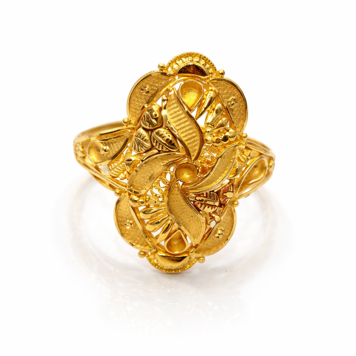 Swirl Leaf Jali Gold Ladies Ring