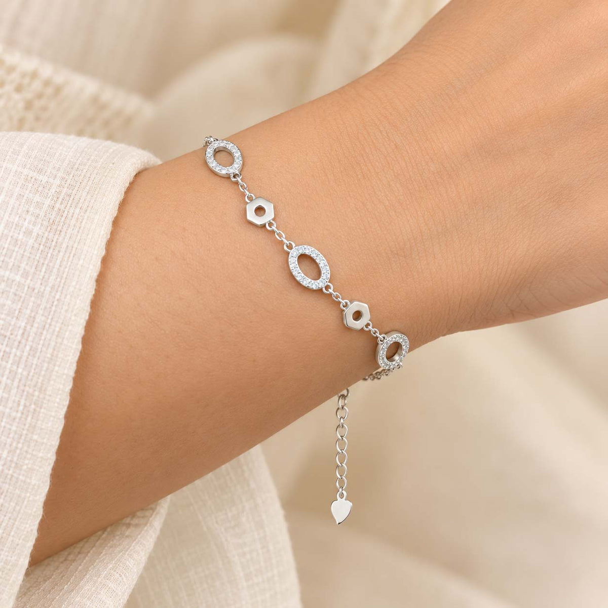 Oval Silver Bracelet for Women | Savya Jewels