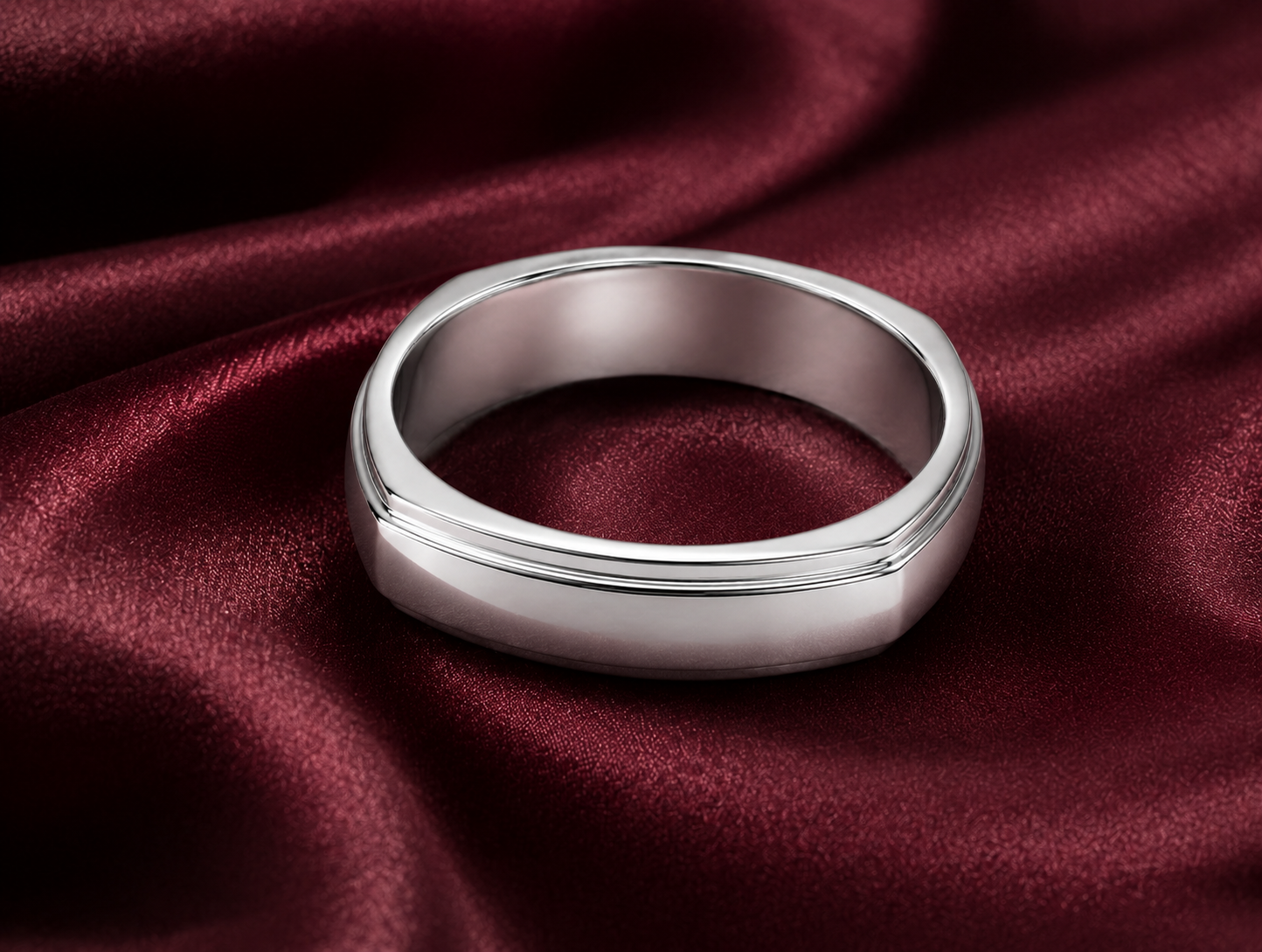 Pt950 Platinum Diamond Band | High-Polish Finish