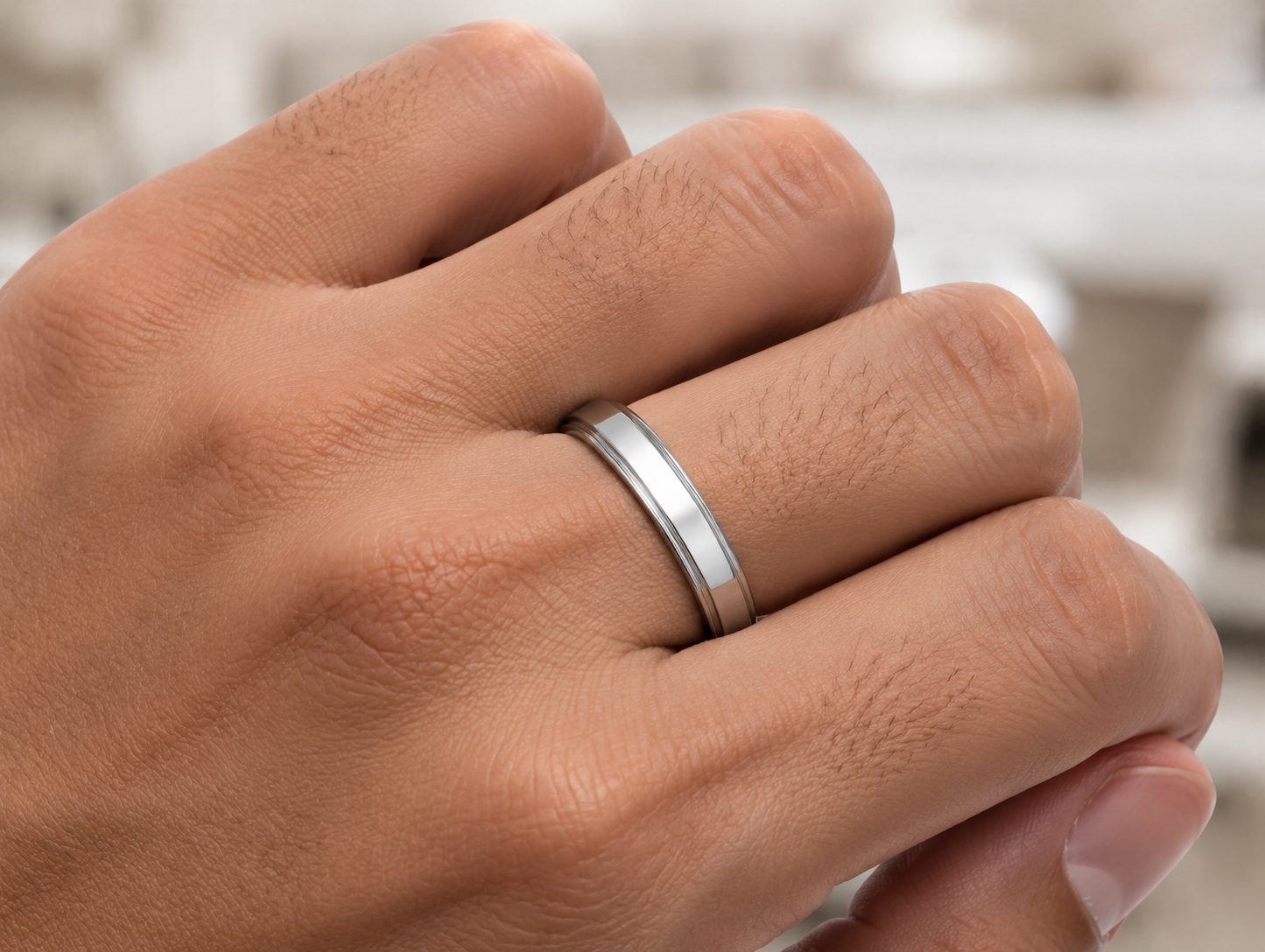 Pt950 Platinum Diamond Band | High-Polish Finish