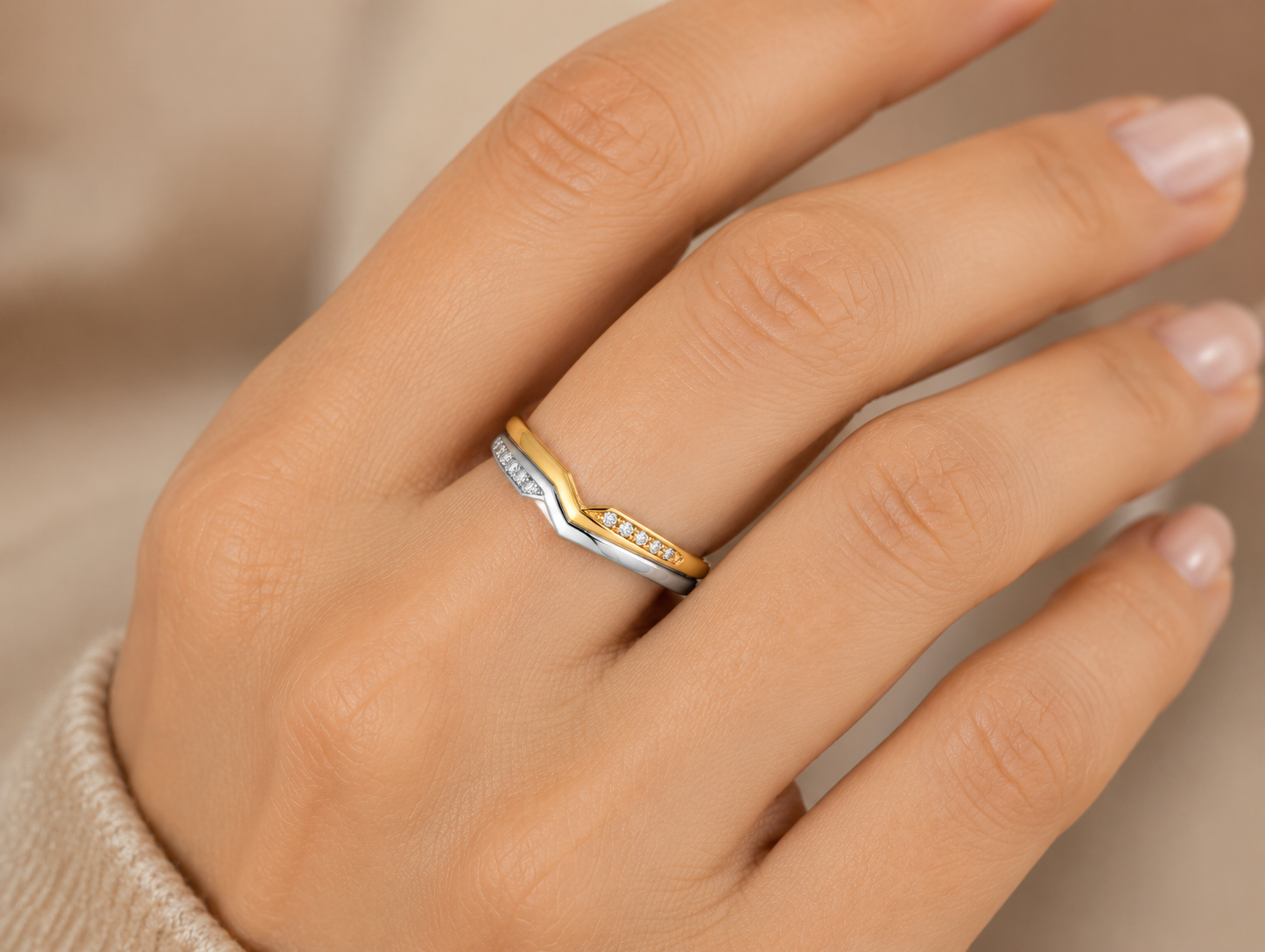 Pt950 Platinum & 18Kt Gold Band | 2.82g | Savya Jewels