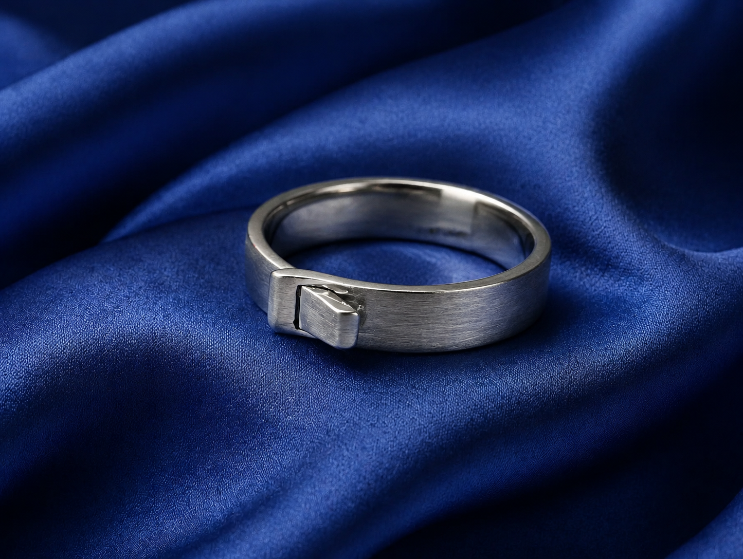 Pt950 Platinum Diamond Band | High-Polish Finish | Savya Jewels