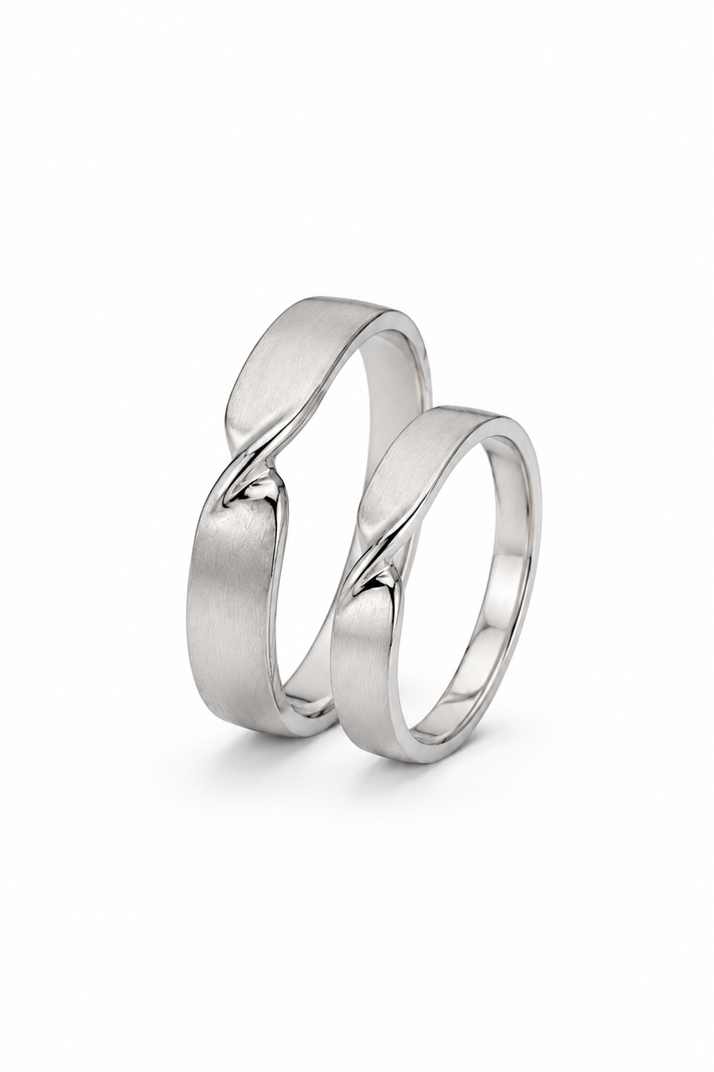 Pt950 Platinum Couple Band – Classic High Polish | Savya Jewels