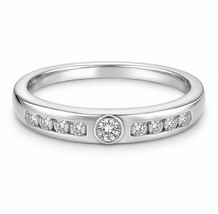 Pt950 Platinum Diamond Band with 0.10Ct HI/SI Diamonds – 3.28g Lightweight High Polish | Savya Jewels