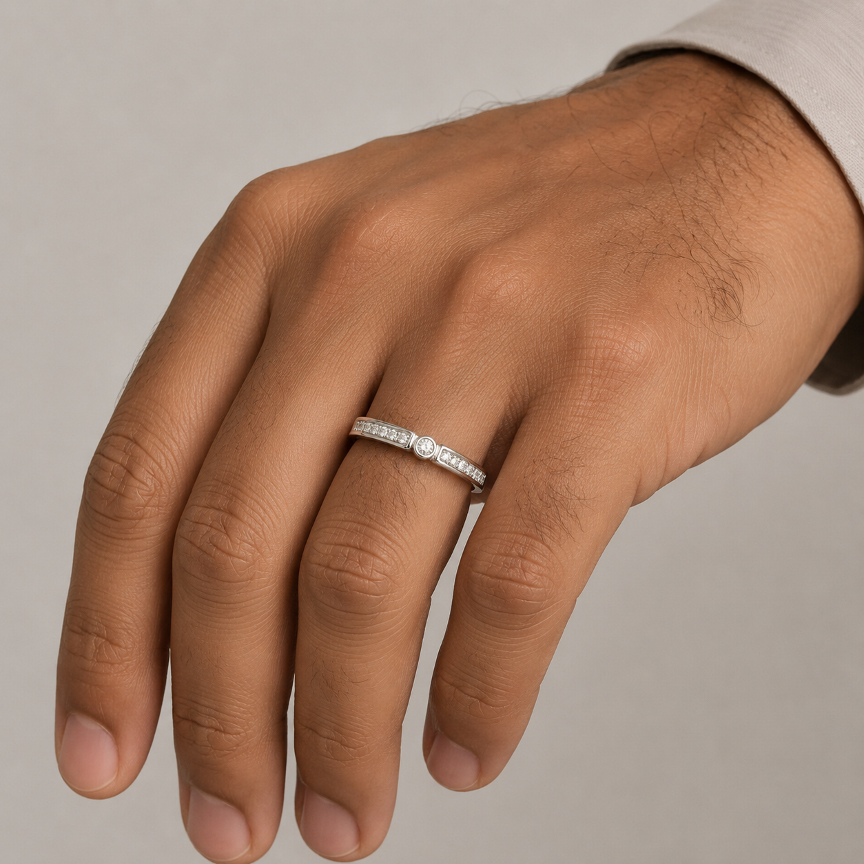 Pt950 Platinum Diamond Band with 0.10Ct HI/SI Diamonds – 3.28g Lightweight High Polish | Savya Jewels