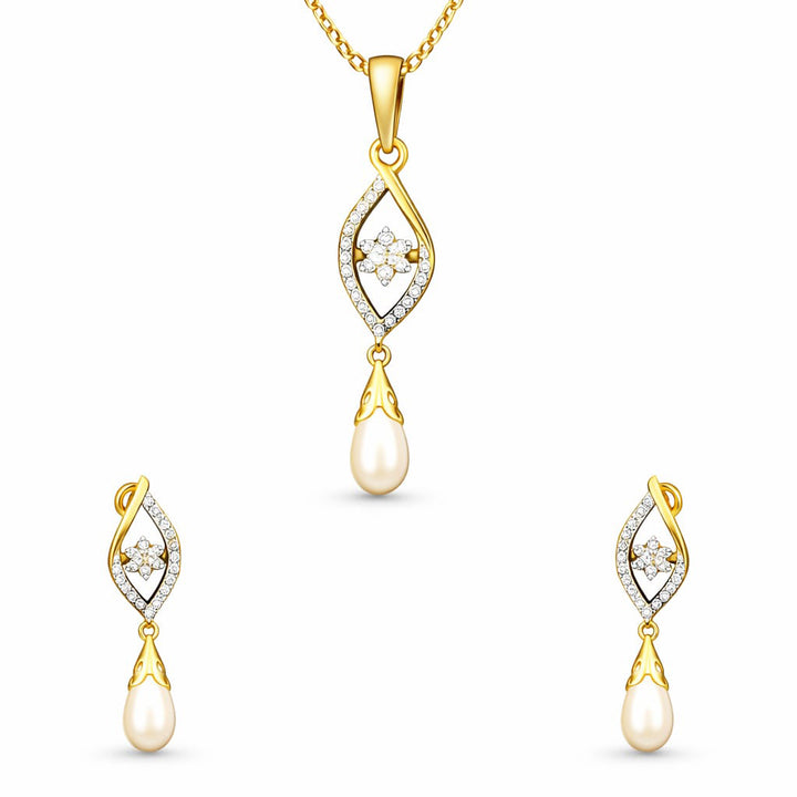 Royale Diamond Pearl Drop Pendant Set | Savya Jewels | 18-kt-gold | pearl