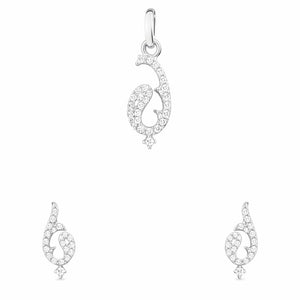 Signature Paisley Diamond Pendant Set | Savya Jewels | 18-kt-gold
