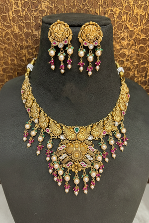 Antique Peacock Floral Grand Choker Set on Bust