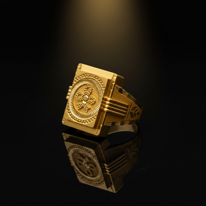 Dark Reflection - Gents Medallion Square Ring