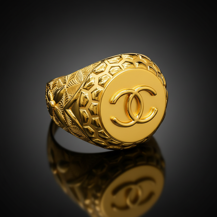 Gold Signet Ring CC - Dark Gradient