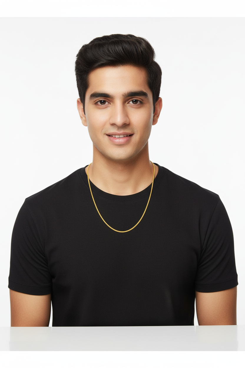 Wheat Spiga Gold Chain - Male Model