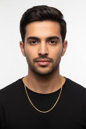 Venetian Box Gold Chain - Male Model