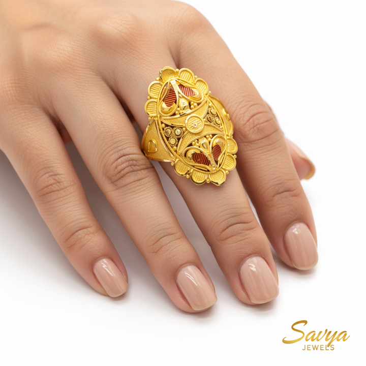 Oval Jali Filigree Gold Ladies Ring - Finger Display