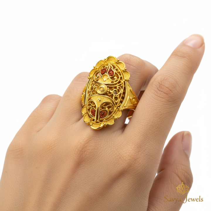 Paisley Scroll Kundan Gold Ladies Ring - Finger Display