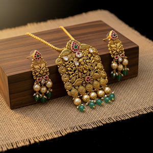 Krishna Temple Pearl Pendant Set - Wooden Block