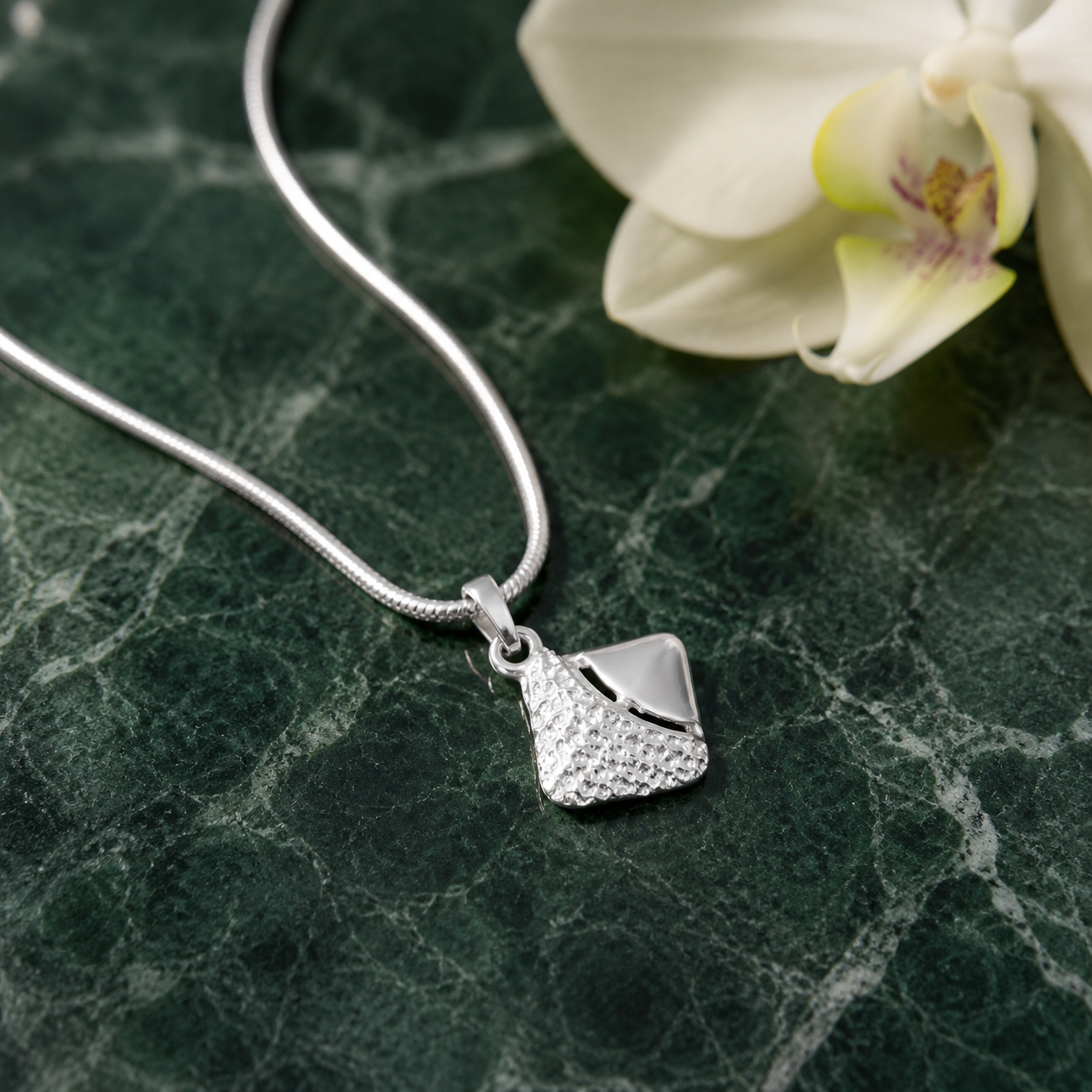 Platinum Chain with Pendant for Women